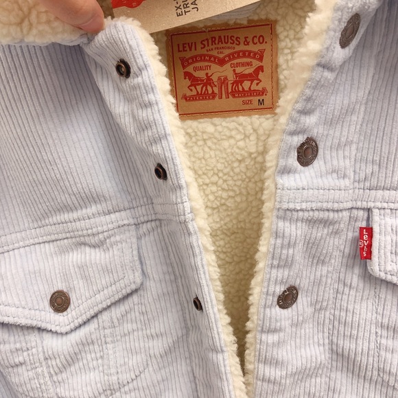 Levi’s ex-boyfriend Trucker Jacket - Picture 5 of 16